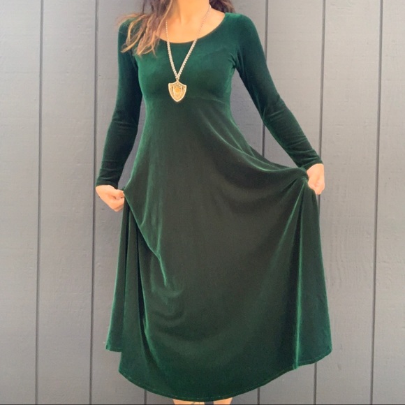 SOLD!!Vintage Dark green velvet empire waist dress Sz S - Picture 2 of 5